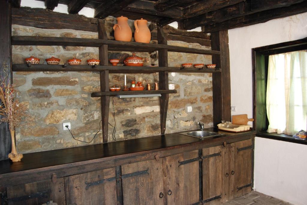 Къща Балканец Balkanets (Lovech) Ngoại thất bức ảnh